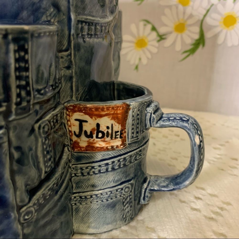 Vintage 70s denim look lidded ceramic canister - Picture 13 of 13